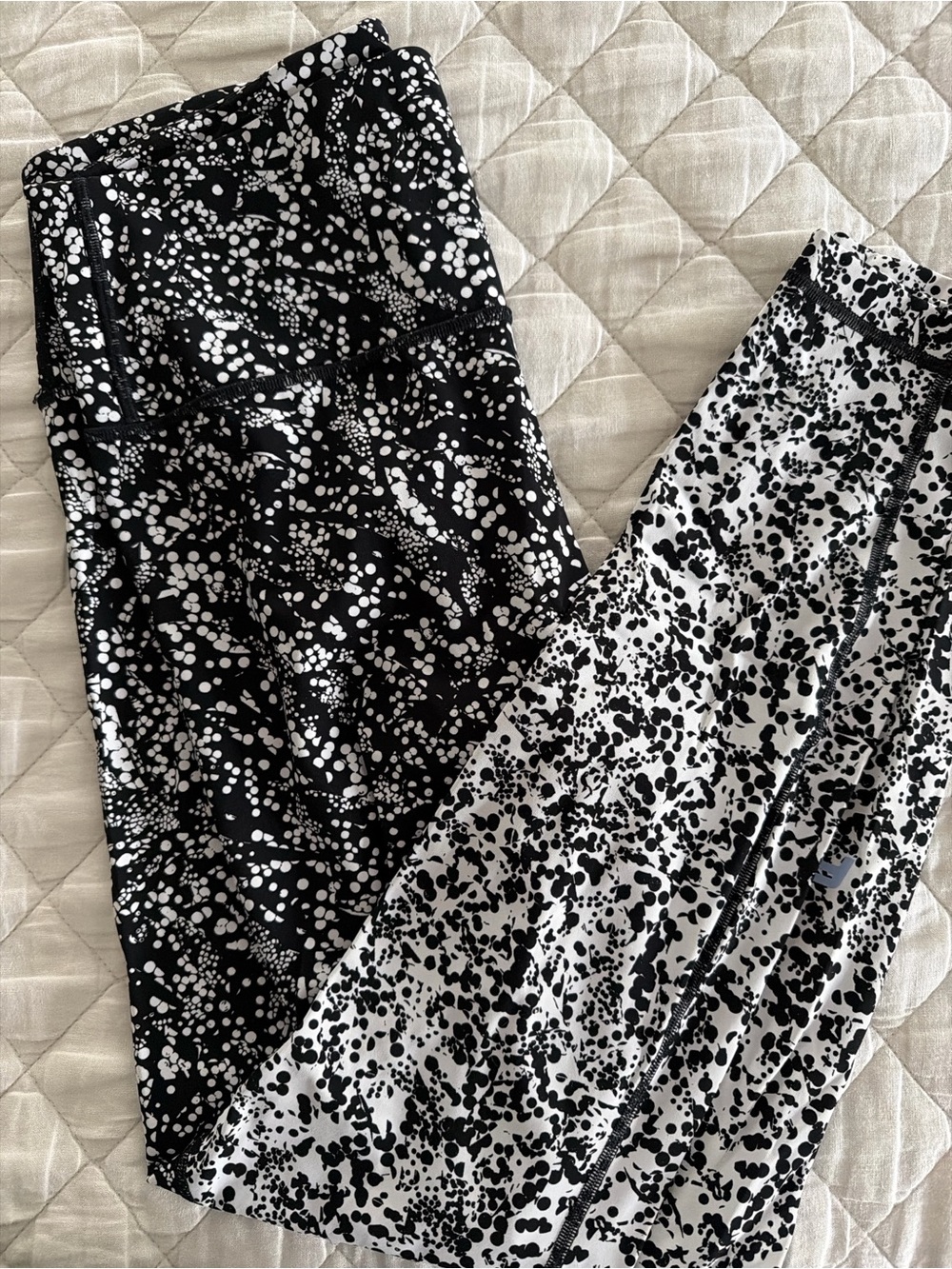 Women's High-Waist Printed Lulu Lemon Align Leggings - Black & White
